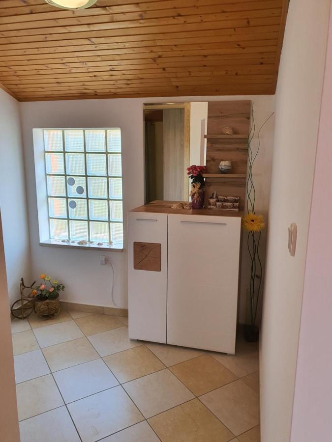 Diana Apartman Brsec Bagian luar foto