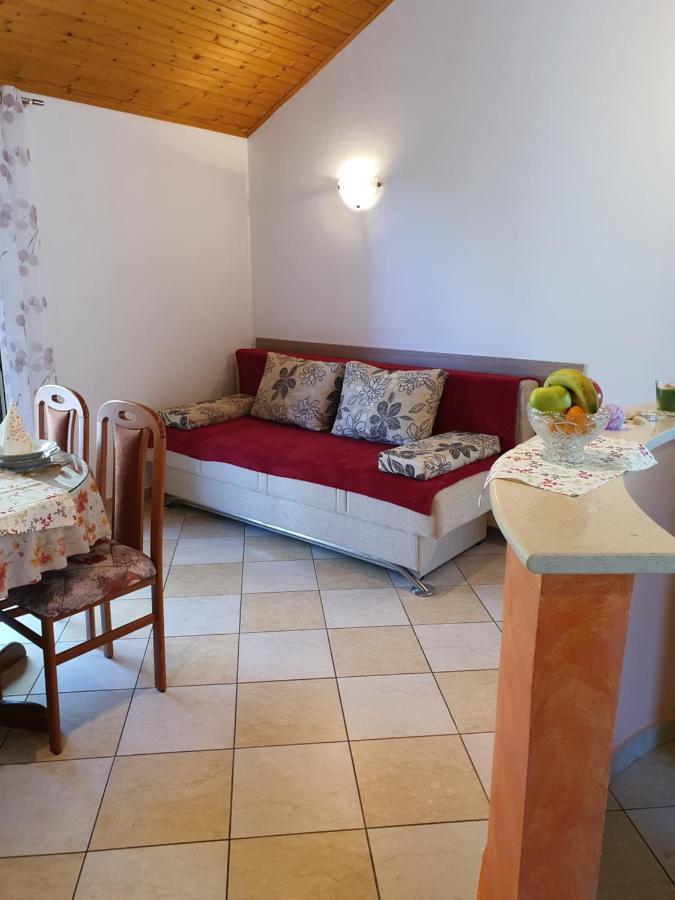 Diana Apartman Brsec Bagian luar foto